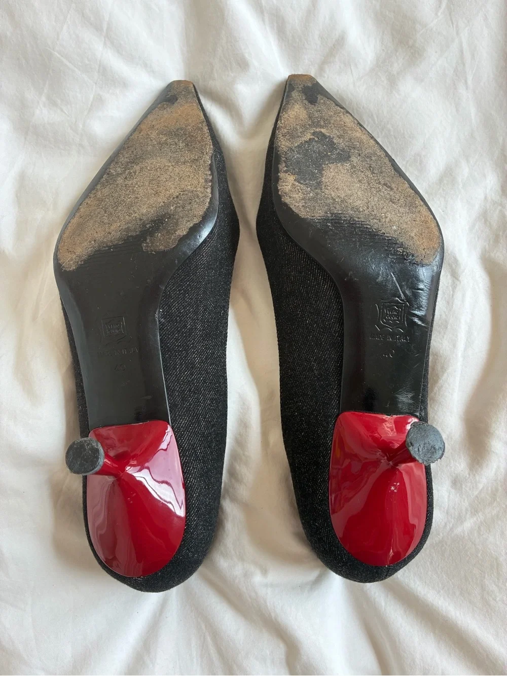 Dolce & Gabbana Black Denim Pointed Toe Red Kitten Heel Pumps with Red Interior